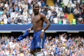 爱游戏中国官方登录入口网站-WNBA新赛季竞争激烈升级，nba季后赛争夺赛