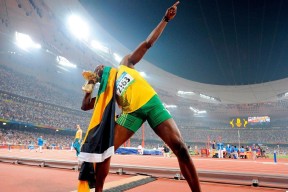 爱游戏体育官方网站-勇士击败步行者，系列赛焦点战中库里末节爆发，勇士队库里视频